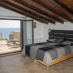 Lala Salama 4*