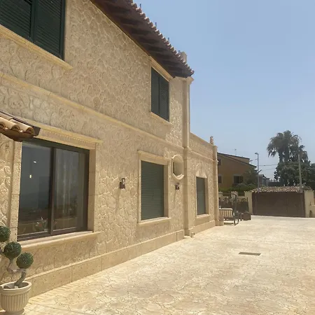 Bed & Breakfast Lala Salama