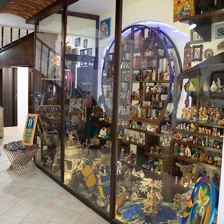 Lala Salama Bed & Breakfast *