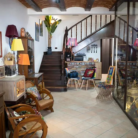 Bed & Breakfast Lala Salama