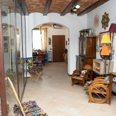 Lala Salama Bed & Breakfast *